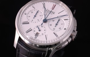 Czapek Faubourg de Cracovie white oblique